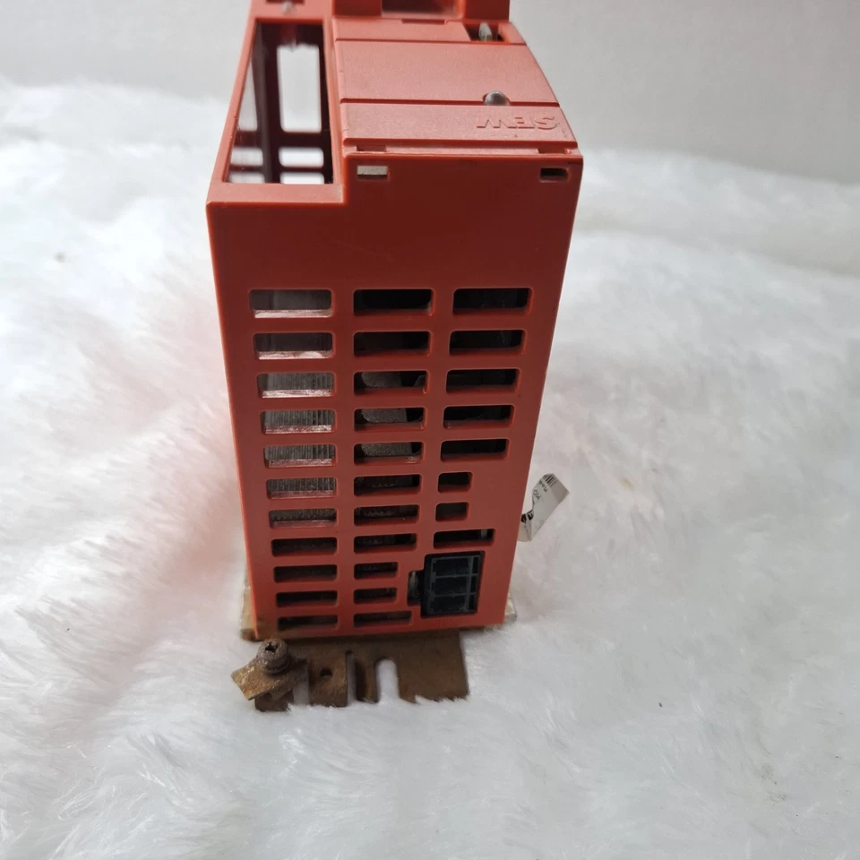 FOR PARTS/SCRAP SEW EURODRIVE MC07B0008-5A3-4 00/DFP21B/FSC11B